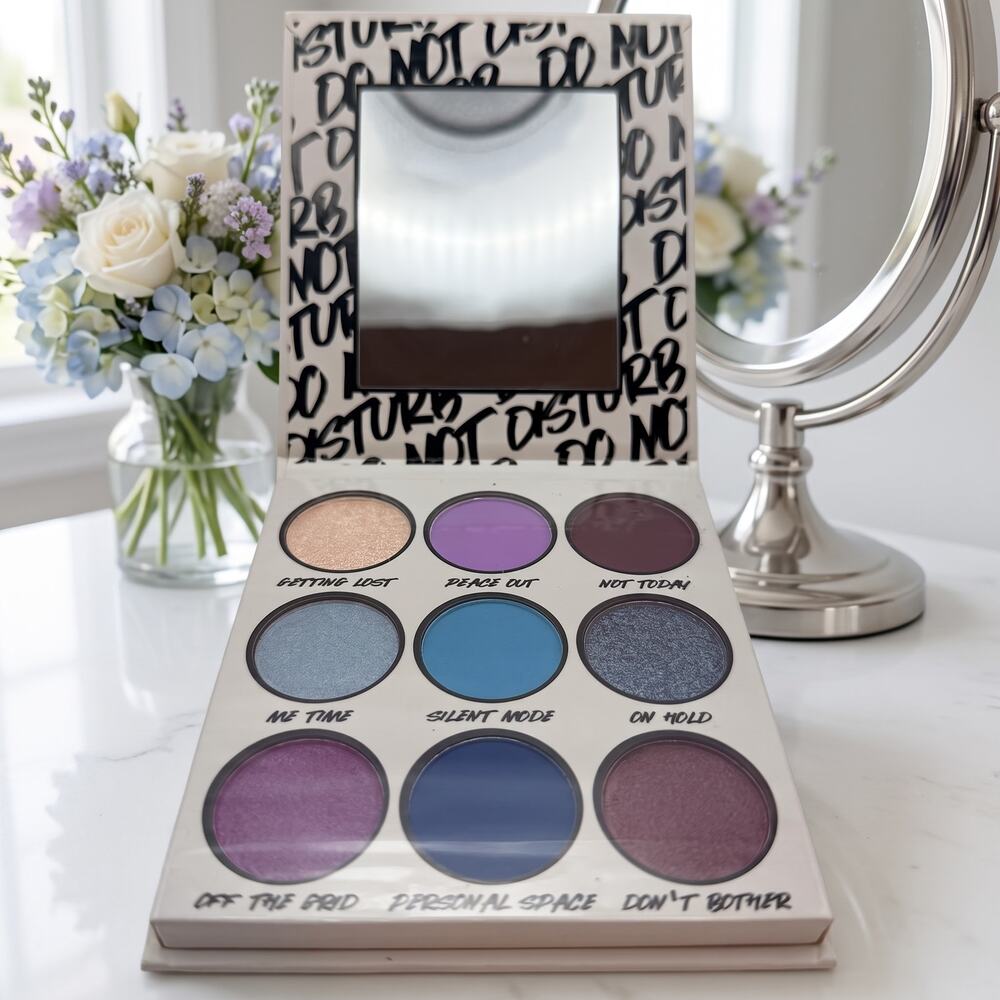 BH Cosmetics Do Not Disturb 9 Color Eyeshadow Palette Blue Purple NEW